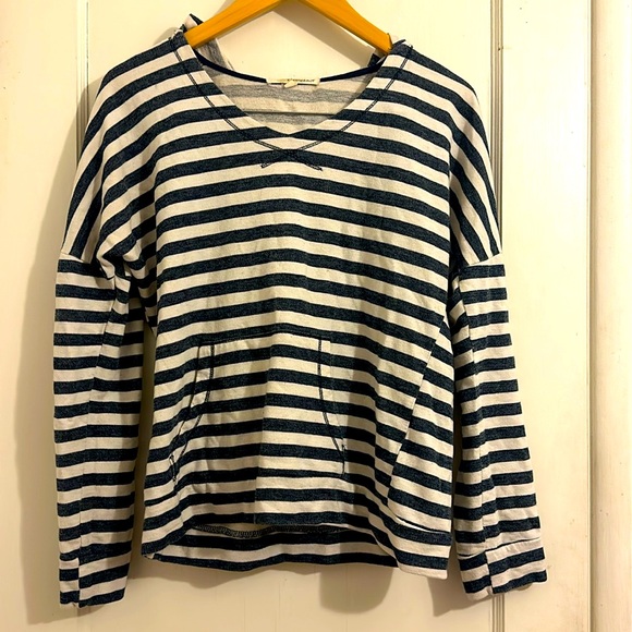 Demeanor striped hoodie - Picture 1 of 5